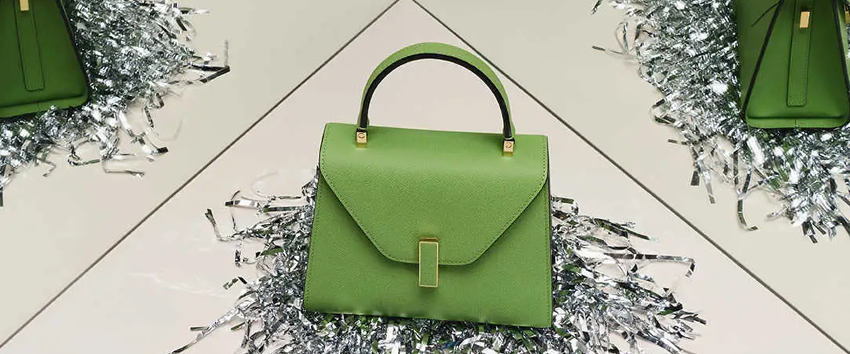 Valextra2025假日季:温情相聚,假日臻礼 Valextra2025假日季:温情相聚,假日臻礼